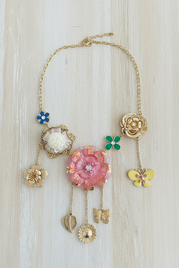 Romantic Flower Statement necklace