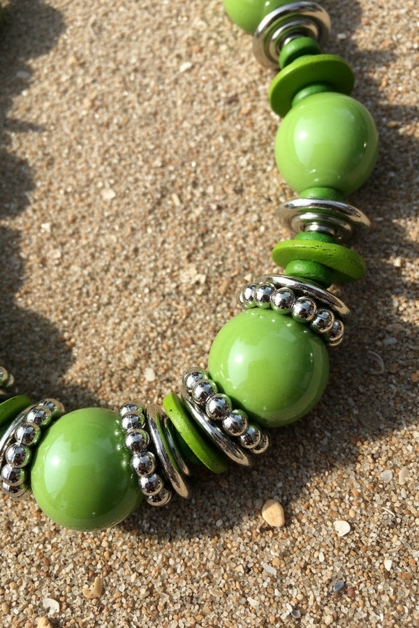 closer look at the beads 