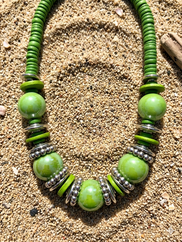 Green Mixed Beads Statement Necklace