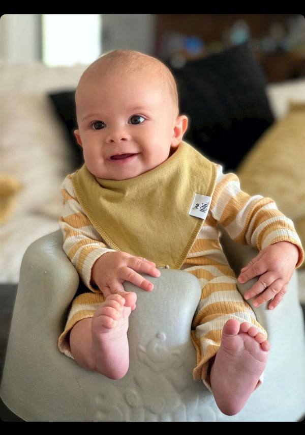 Moe Organic Cotton Bandana Bibs — Neutral Tones