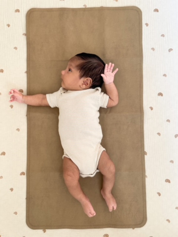 Vegan Leather Mat —Tan & Grey